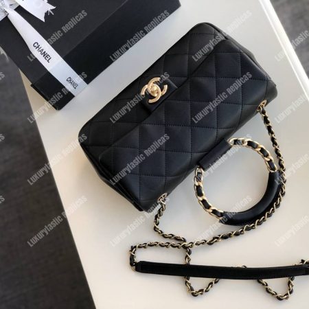 Chanel Lambskin Flap Bag Black - Image 6