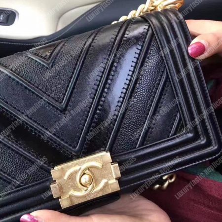 Chanel Medium Boy Flap Bag Black - Image 4