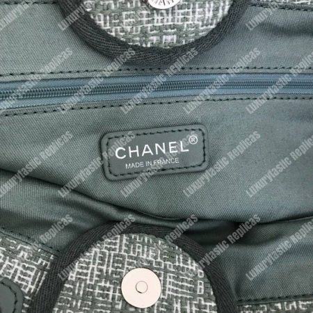 Chanel Deauville Fabric Tote Sage Green - Image 5