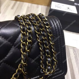 Chanel Le Boy Wallet On Chain – WOC Black Quilted Lambskin Gold-Toned - Image 9