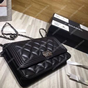 Chanel Le Boy Wallet On Chain – WOC Black Quilted Lambskin Silver-Toned - Image 4