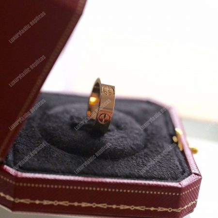 Cartier Love Ring Replica - Image 7