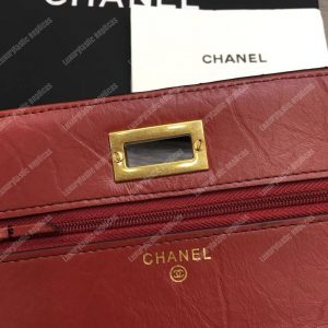 Chanel Reissue 2.55 Wallet On Chain – WOC Chevron Calfskin Black Gold-Toned - Image 8