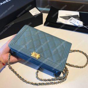 Chanel Le Boy Wallet On Chain – WOC Veridian Caviar Gold-Toned - Image 3