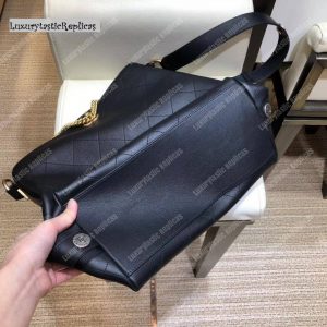 Chanel Hobo Handbag Black - Image 7