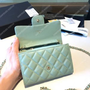 Chanel Classic Clutch With Chain – CWC Lambskin Seafoam Green Silver-Toned - Image 6
