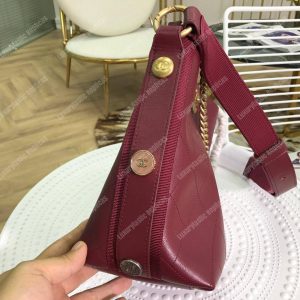 Chanel Hobo Handbag Burgundy - Image 5