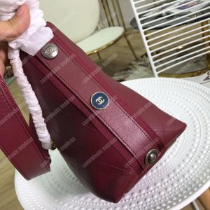Chanel Hobo Handbag Burgundy - Image 6