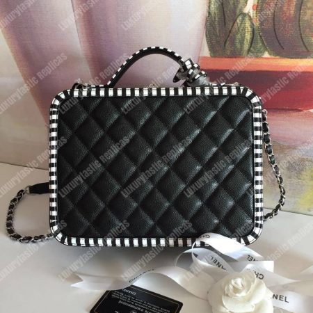 Chanel Large Vanity Case Black - Image 3