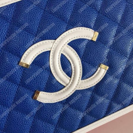 Chanel Large Vanity Case Dark Blue - Image 6