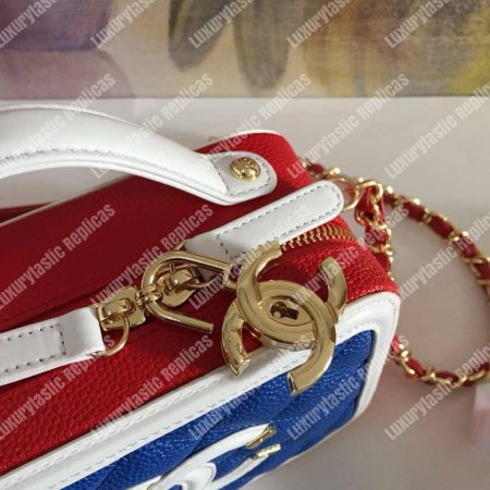 Chanel Small Vanity Case Dark Blue - Image 4