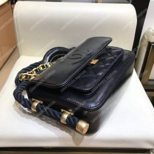 Chanel Flap Bag Black - Image 5