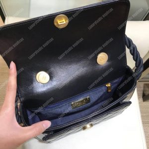 Chanel Flap Bag Black - Image 7