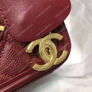 Chanel Small Vanity Case Red - Image 3