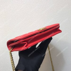 Chanel Le Boy Wallet On Chain – WOC Grained Calfskin Gold-Toned Red - Image 5