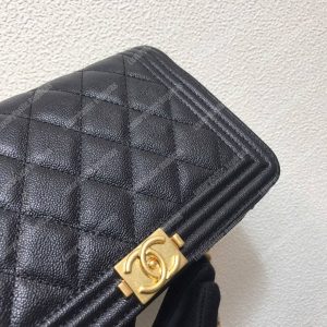 Chanel Le Boy Wallet On Chain – WOC Grained Calfskin Gold-Toned Black - Image 8