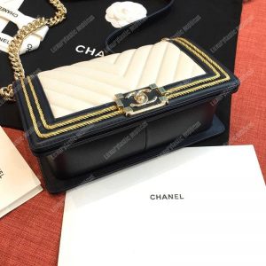 Chanel Medium Boy Handbag White - Image 4
