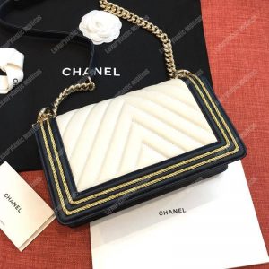 Chanel Medium Boy Handbag White - Image 6