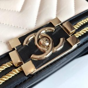 Chanel Small Boy Handbag White - Image 4