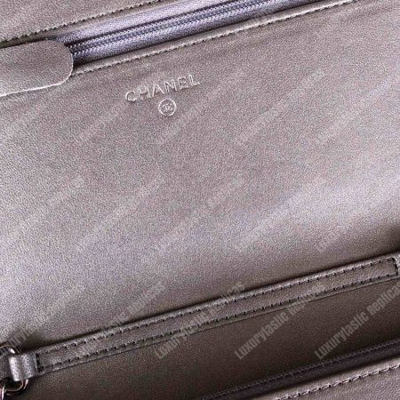 Chanel Pearl Wallet On Chain – WOC Classic Silver Lambskin Gold-Toned - Image 8