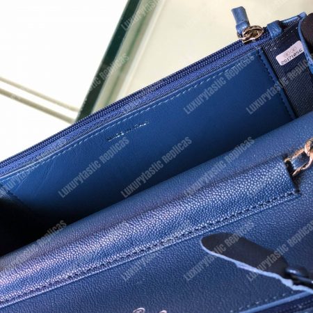 Chanel Wallet On Chain – WOC Classic Caviar Silver-Toned Metal Blue - Image 9