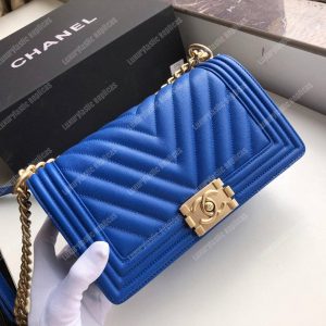 Chanel Medium Boy Flap Bag Blue - Image 3
