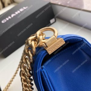 Chanel Medium Boy Flap Bag Blue - Image 4