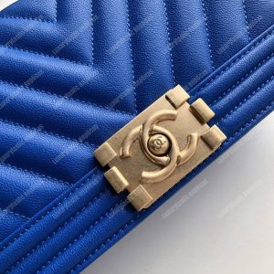 Chanel Medium Boy Flap Bag Blue - Image 5