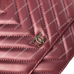 Chanel Wallet On Chain – WOC Chevron Lambskin Maroon Gold-Toned - Image 7