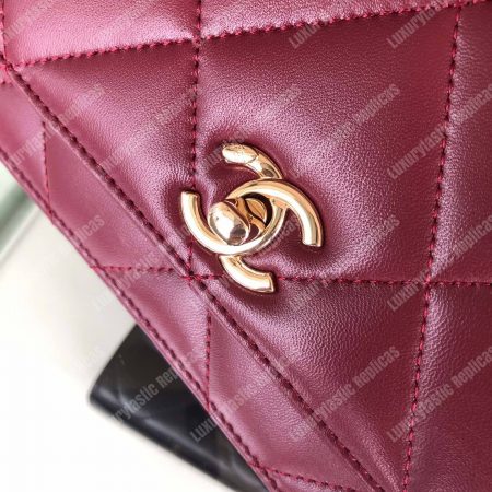 Chanel Wallet On Chain – WOC Lambskin Gold-Toned Metal Maroon - Image 9