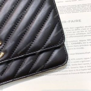 Chanel Wallet On Chain – WOC Chevron Lambskin Gold-Toned Metal Black - Image 9