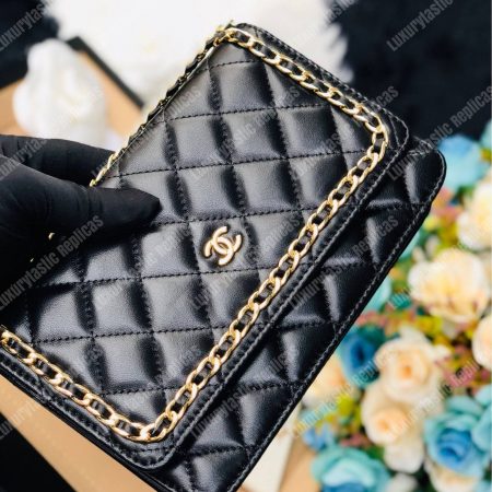 Chanel Wallet On Chain Lambskin - Image 4