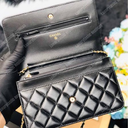 Chanel Wallet On Chain Lambskin - Image 7