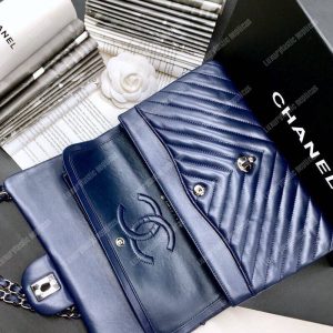 Chanel Classic Medium Handbag Blue - Image 3