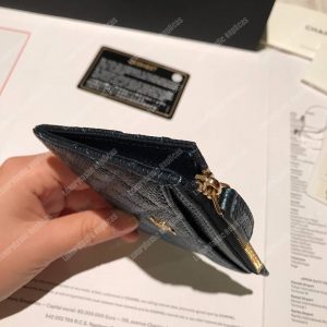 Chanel Classic Card Holder Iridescent Turquoise - Image 8