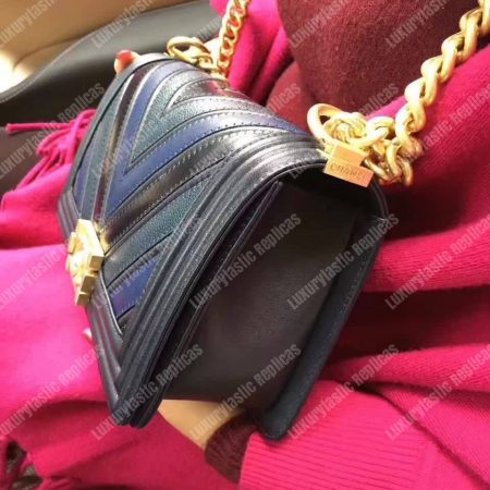 Chanel Medium Boy Flap Bag Black - Image 7