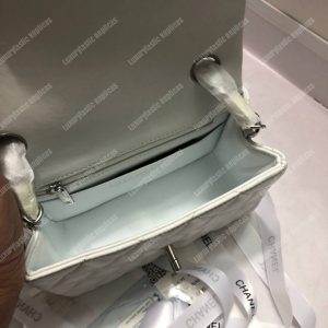 Chanel Mini Flap Bag White - Image 3