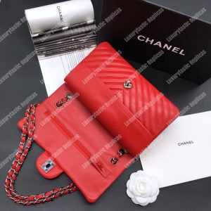 Chanel Classic Medium Handbag Red - Image 6