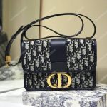 30 Montaigne Dior Oblique Flap Bag Blue