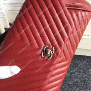 Chanel Reversed Clutch Red - Image 6