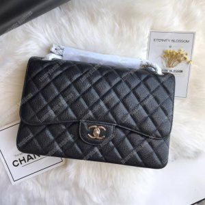 Chanel Classic Maxi Handbag Black Grained Calfskin Silver-Toned - Image 4