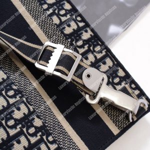 Dior Blue Oblique Embroidered Canvas Clutch - Image 7