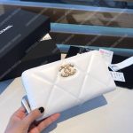 Chanel 19 Long Zipped Wallet White