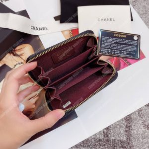 Classic Zipped Card Holder Gold Toned Lambskin Black - Image 7