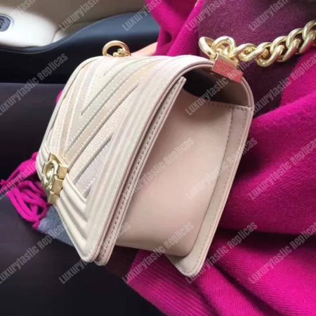 Chanel Medium Boy Flap Bag - Image 5