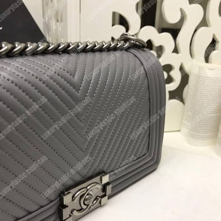 Chanel Boy Handbag Grey - Image 8