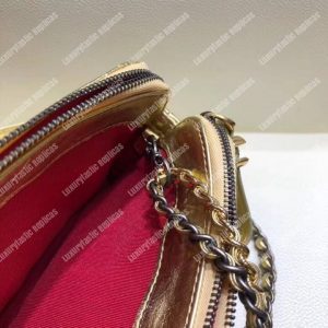 Chanel Clutch With Chain Diamond Metallic - Image 4