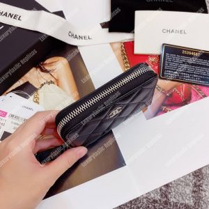 Classic Zipped Card Holder Silver Toned Lambskin Black - Image 4