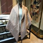 CD Oblique 140 Stole Beige