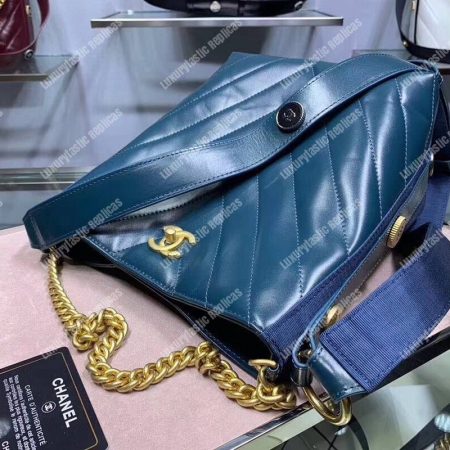 Chanel Hobo Handbag Blue - Image 7